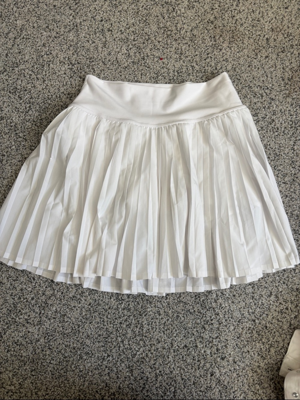 ALO Yoga White Grand Slam Tennis Skirt